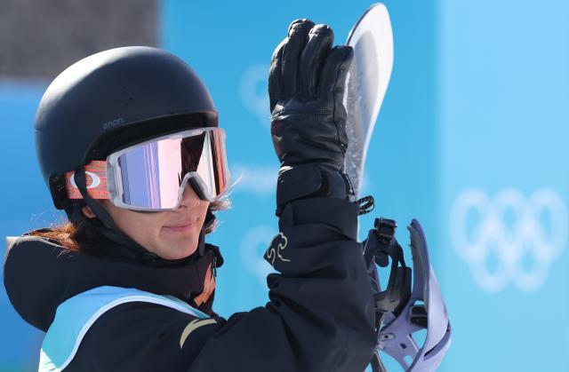 在首钢大跳台人人都爱苏翊鸣！难度大招决赛见？